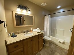 The Raspberry Garden Luxury Hotel & Suites