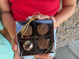 The Raspberry Garden Luxury Hotel & Suites