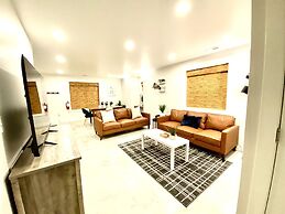 The Raspberry Garden Luxury Hotel & Suites