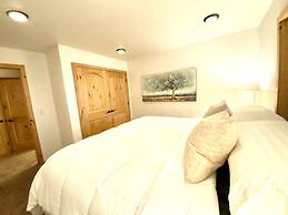 The Raspberry Garden Luxury Hotel & Suites