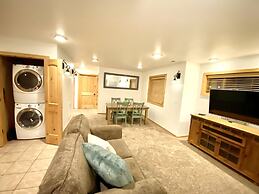 The Raspberry Garden Luxury Hotel & Suites