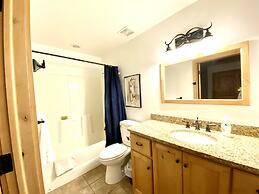 The Raspberry Garden Luxury Hotel & Suites