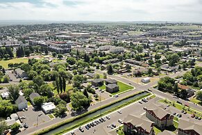 The Raspberry Garden Luxury Hotel & Suites