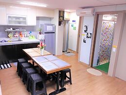Work Life Balance Guesthouse Busan Station - Hostel