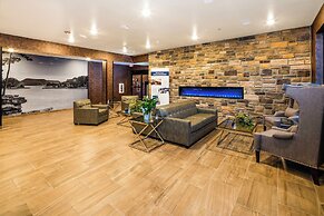 Cobblestone Inn & Suites - Fairfield Bay