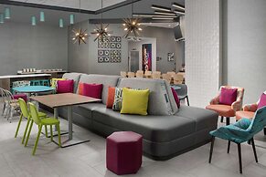 Home2 Suites by Hilton Nashville Downtown Convention Center