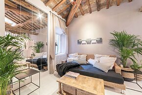 Navona Luxury & Charming Apartment