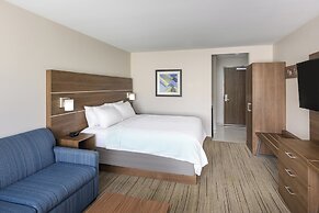 Holiday Inn Express & Suites Phoenix East - Gilbert, an IHG Hotel