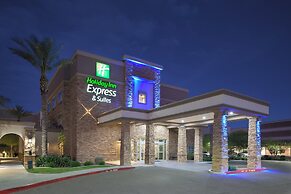 Holiday Inn Express & Suites Phoenix East - Gilbert, an IHG Hotel
