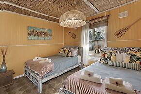 Manly Waves Studios & Apartments