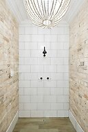 Manly Waves Studios & Apartments