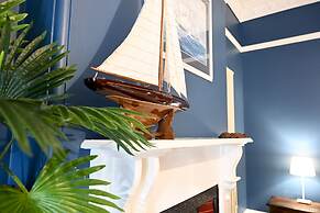 Manly Waves Studios & Apartments