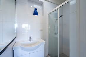 Manly Waves Studios & Apartments