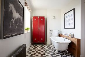 Artist Residence Brighton