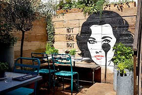 Artist Residence Brighton