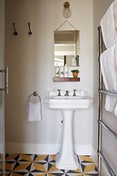 Artist Residence Brighton