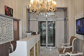 Azade Butik Otel