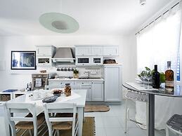 Spuma di Mare - Delfino