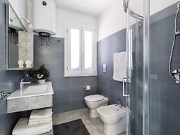 Spuma di Mare - Delfino