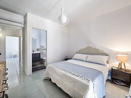 Spuma di Mare - Delfino