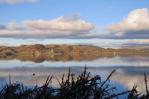 Crinan Canal Cottage