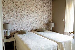 Pentathlon Villas