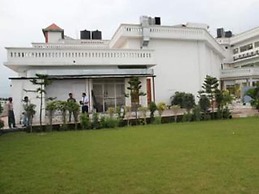 Hotel Padmini Palace