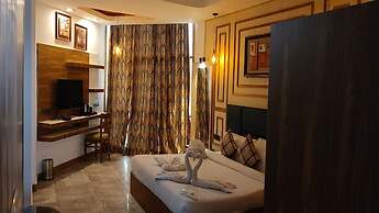 Hotel Padmini Palace