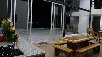 Villa Alejos