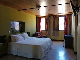 Kartagus Hotel