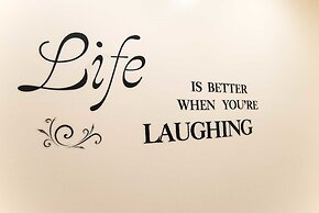 Snooze Apartments Flat 52