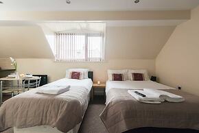 Snooze Apartments Flat 56