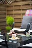 The Bedford Townhouse & Café