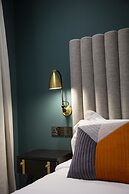 The Bedford Townhouse & Café