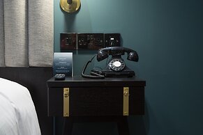 The Bedford Townhouse & Café