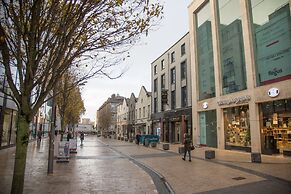 The Bedford Townhouse & Café