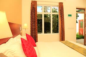 South Ari Dive Center