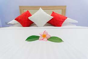 South Ari Dive Center