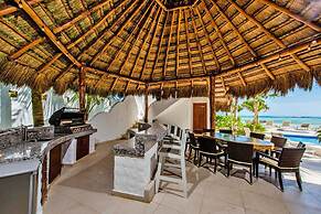 Villa Mar Azul by PRP