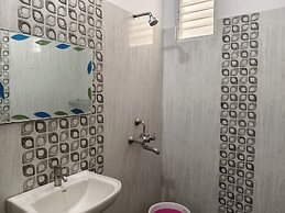 Hitech Shilparamam Guest House