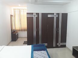 Hitech Shilparamam Guest House