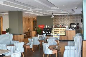 The Secure Inn Hotel