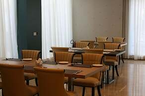 The Secure Inn Hotel