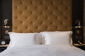 The Radh Hotel