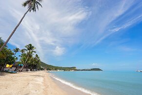Ban Mok Talay Beachfront Villa