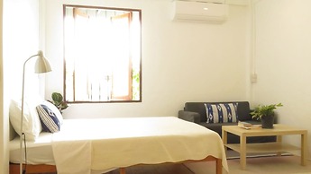 Baan 192 - Adults Only