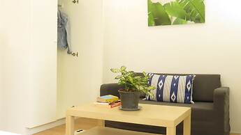 Baan 192 - Adults Only