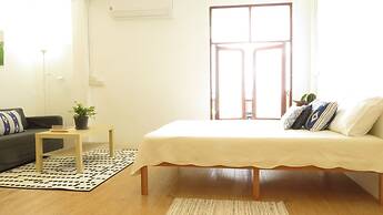 Baan 192 - Adults Only