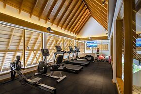 Emerald Faarufushi Resort & Spa