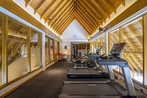 Emerald Faarufushi Resort & Spa